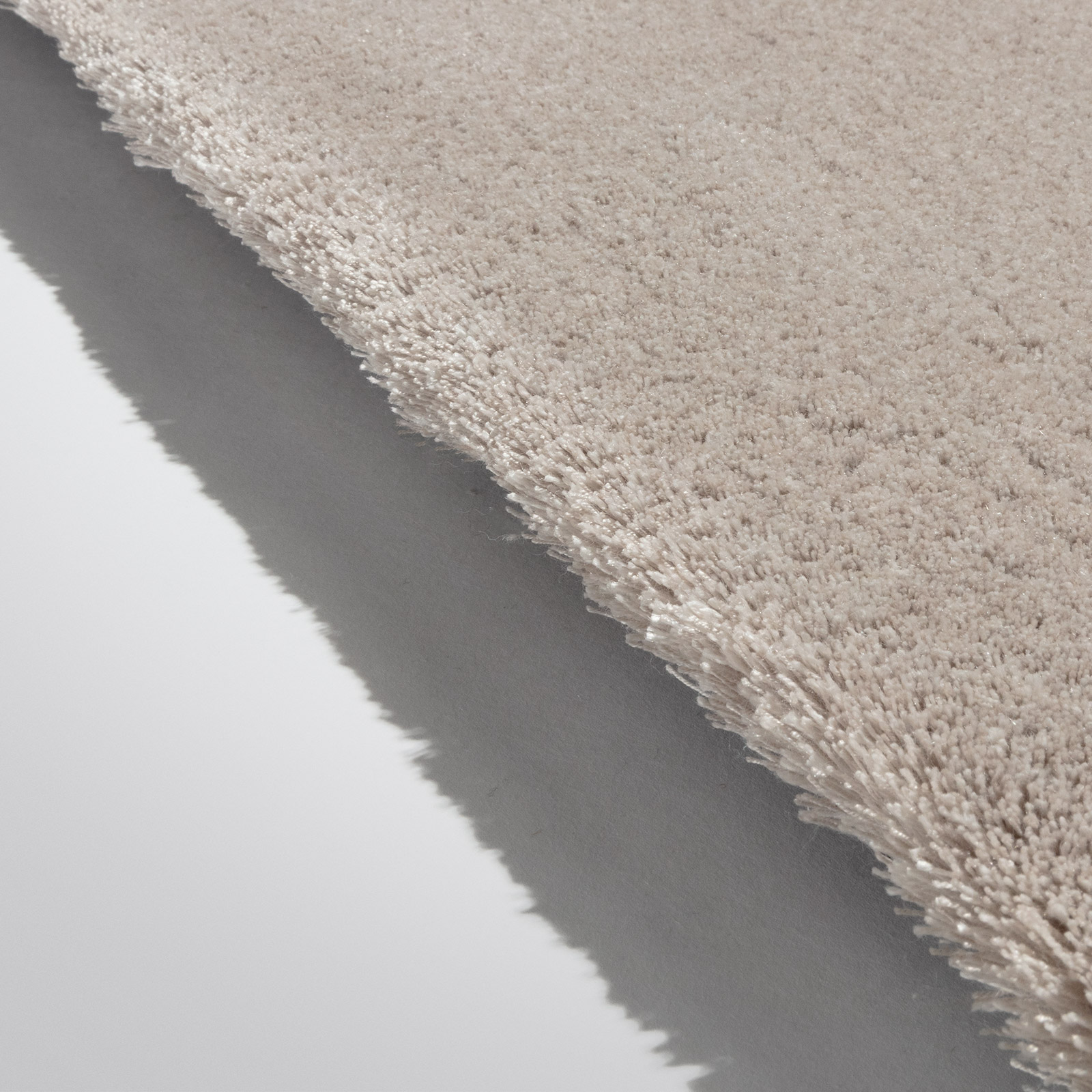 Useful instructions for cleaning and best maintaining your carpet