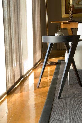 ψάθα σε μαύρο, η επιτομή της κομψότητας