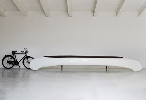 γλυπτός χειροποίητος πάγκος