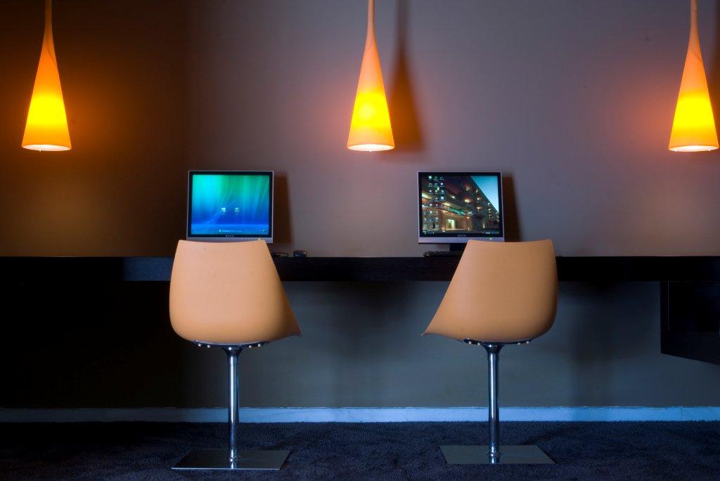 νέο ξενοδοχείο elefsina με μοκέτες desso