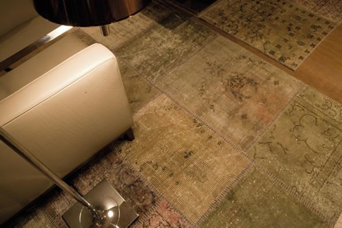 Milano | il Salone dell Mobile 2012: οι τελευταίες τάσεις στα χαλιά