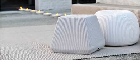 pouf με πλεκτό κάλυμμα από μαλλιά merino σε design Liset van der Scheer