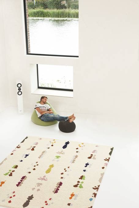 μάλλινο μοντέρνο χειροποίητο χαλί στo design lab