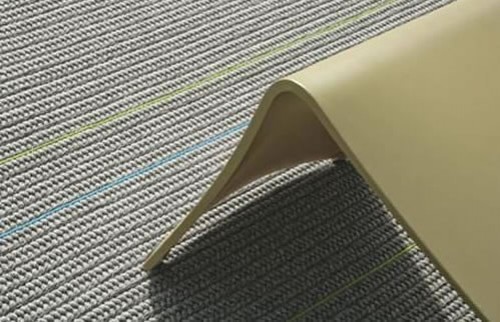 Trend : carpet goes outdoors